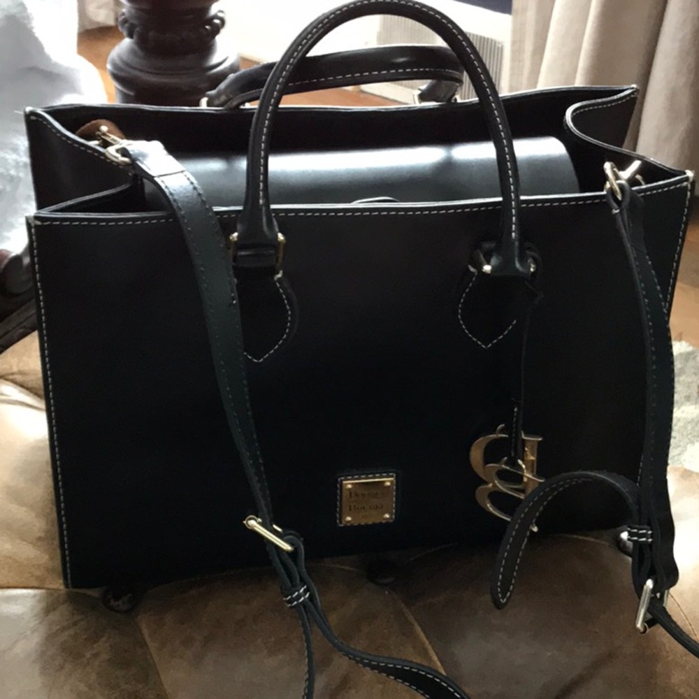 Dooney & Bourke Belmar Janine 35 Black